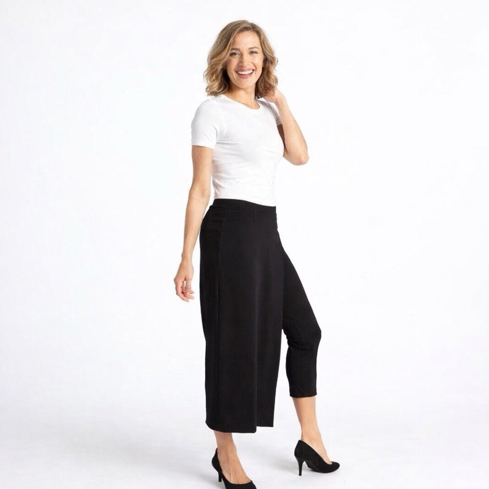 Betabrand Sassiest Pants Black Skirt Medium Culotte Stretch Comfort Preppy